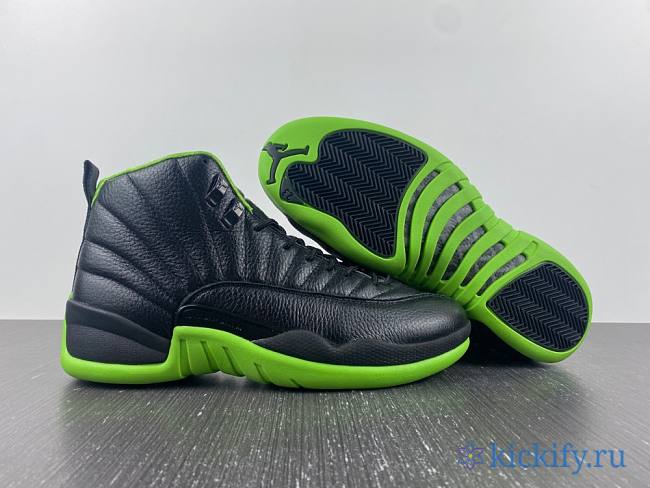 Air Jordan 12 - 1