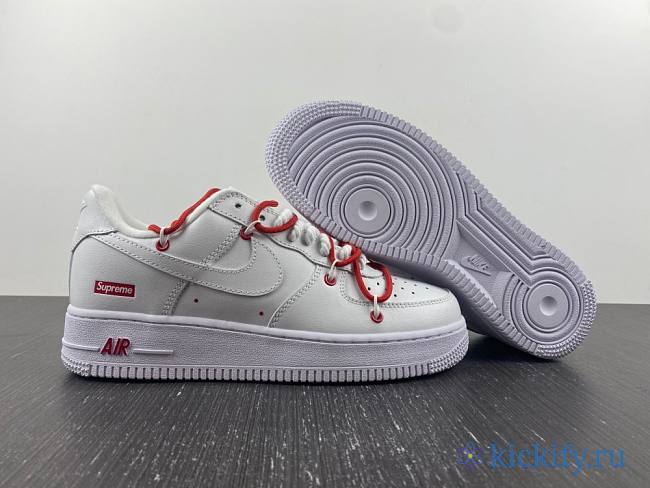 NIKE Air Force 1 x Supreme CU9225-100 - 1