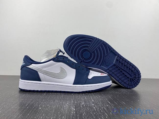 Nike Air Jordan 1 Low SB Midnight Navy CJ7891-400 - 1