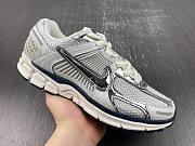 Nike Zoom Vomero 5 Photon Dust Metallic Silver (Women's) FD0884-025 - 2