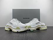 Baliciaga Triple S White (2021) (Women's)524036 W2CA1 9000 - 5