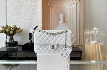 Chane1 Flap Bag Caviar in White 25cm with