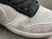Nike Dunk Low SP '20th Anniversary' FN0315-110 - 3