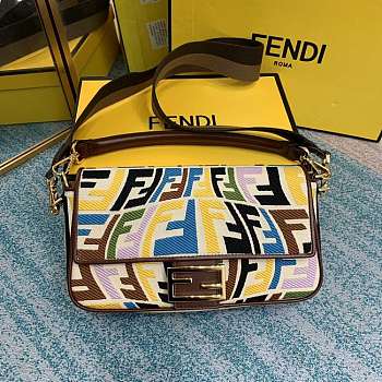 Fend1 Ff Fish-eye Motif Medium Baguette Bag