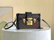 Louis Vittan Box Bag - 1