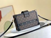 Louis Vittan Box Bag - 4