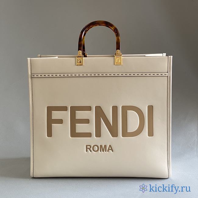 Fend1 bag 0704265 - 1