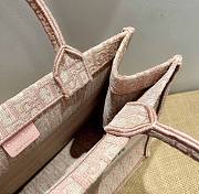 D1or BOOK TOTE IN LIGHTS - 5