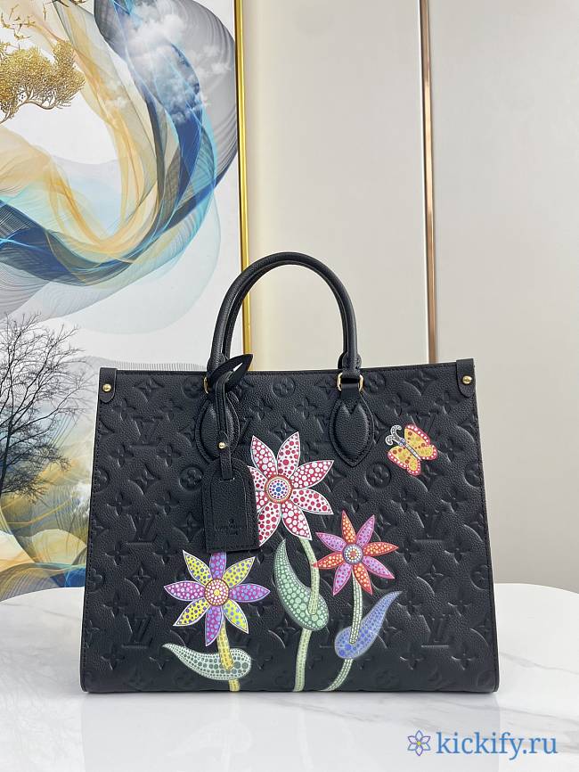 Louis Vittan ONTHEGO bag black - 1