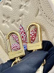 Louis Vittan ONTHEGO bag white - 2