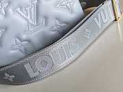 Louis Vittan Wallet on Strap M81399 - 2