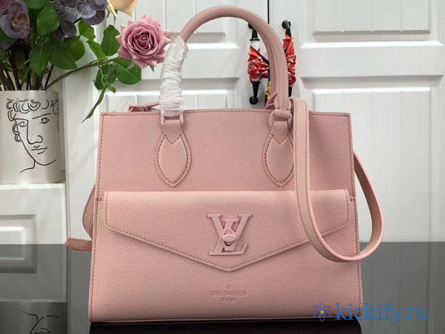 Louis Vittan LOCKME TOTE PM M55845 - 1