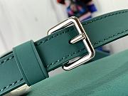 Louis Vittan Should bag M82367 - 2