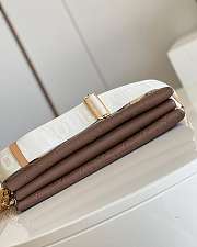 Louis Vittan Coussin Bag M57783 34CM - 4