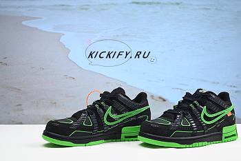 OFF-WHITE x Nike Air Rubber Dunk 