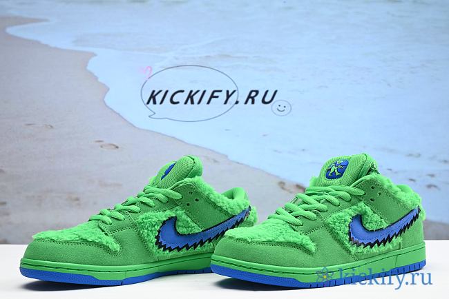 Nike SB Dunk Low Grateful Dead Bears Green CJ5378-300 - 1