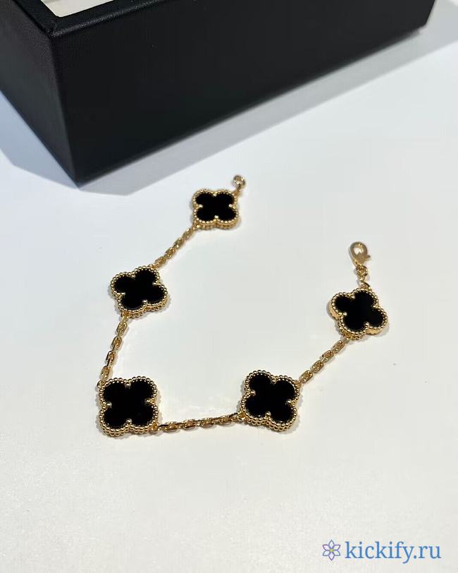 Van Cleef & Arpels Bracelets - 1