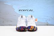 Nike Kyrie 4 943806-104 - 2