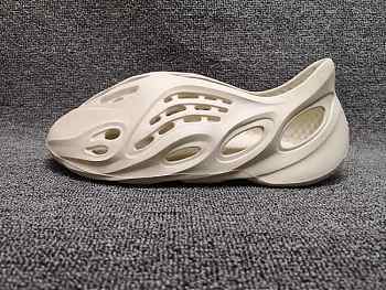 Adidas Yezzy Foam Runner