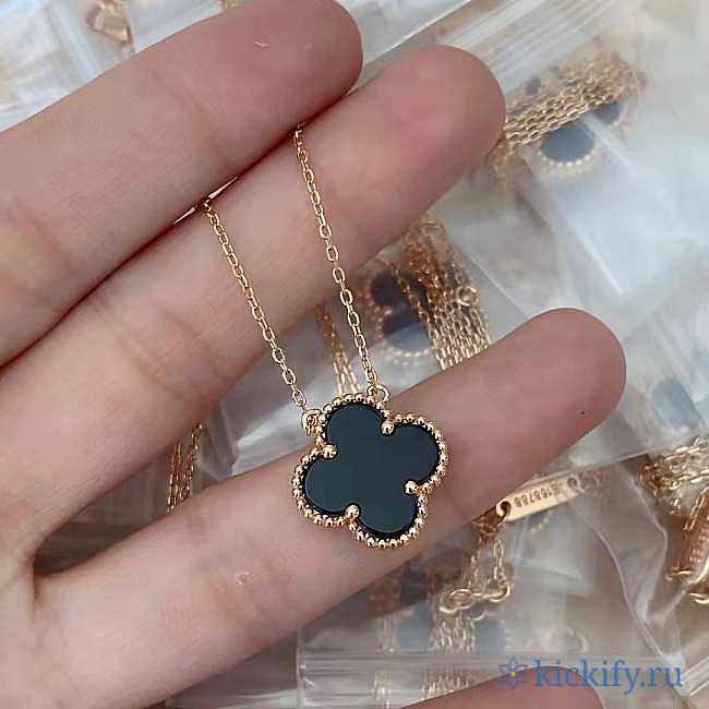 Van Clef & Arpels Necklaces - 1