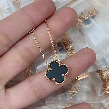 Van Clef & Arpels Necklaces